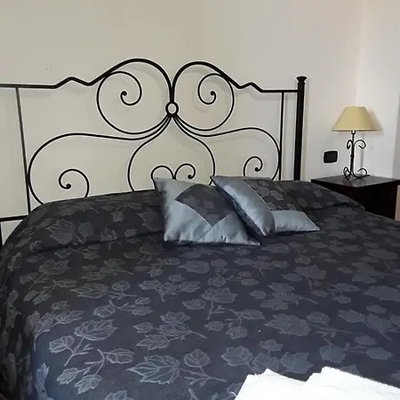 Farm stay Agriturismo Camemi Di Paternico Ettore